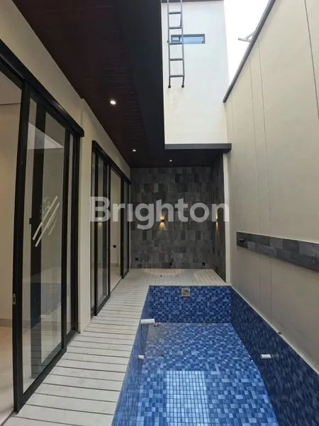 image RUMAH SIAP HUNI DEKAT HYATT, BISA KPR (6)