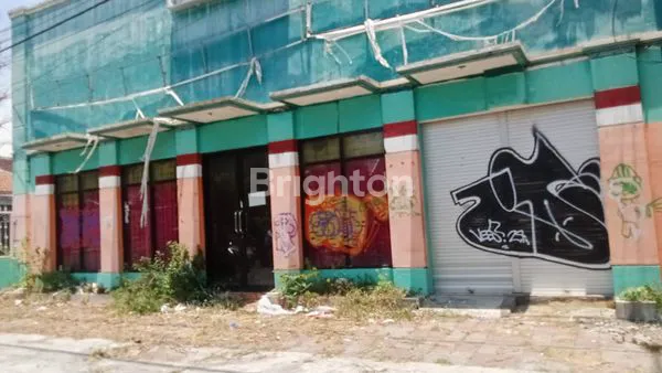 image RUKO DENGAN TANAH YG LUAS (3)