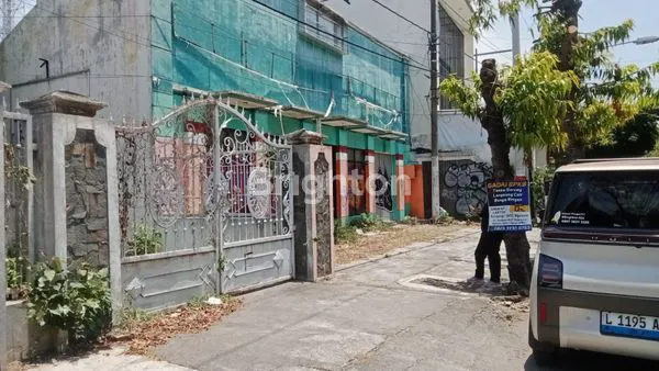 image RUKO DENGAN TANAH YG LUAS (2)