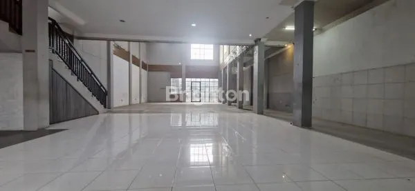 image RUKO 2 LANTAI LUAS SIAP PAKAI DI JOMBANG (2)