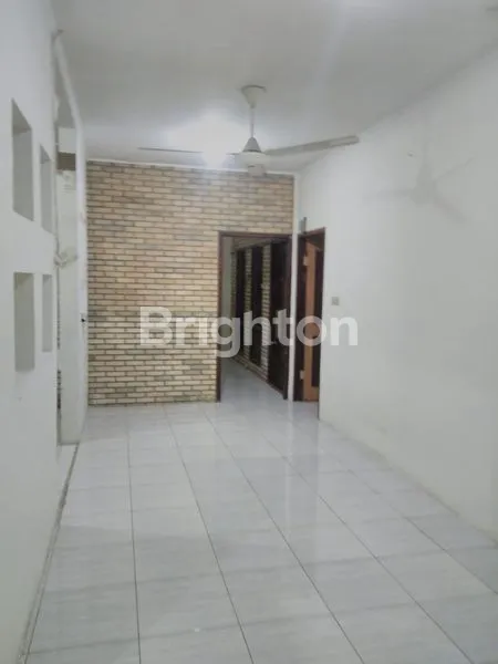 image DISEWAKAN RUMAH 4KT STRATEGIS DI CIKARANG BARU (5)