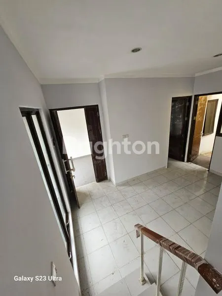 image RUMAH DI SERPONG JAYA (3)