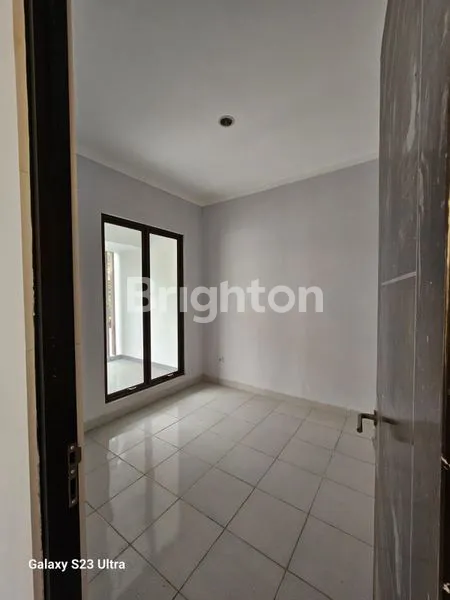image RUMAH DI SERPONG JAYA (4)