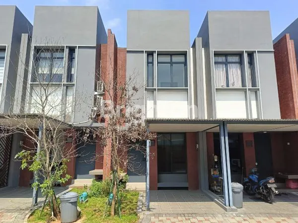 image RUMAH BARU 2 LT FURNISH DI FREJA BSD TANGERANG (1)