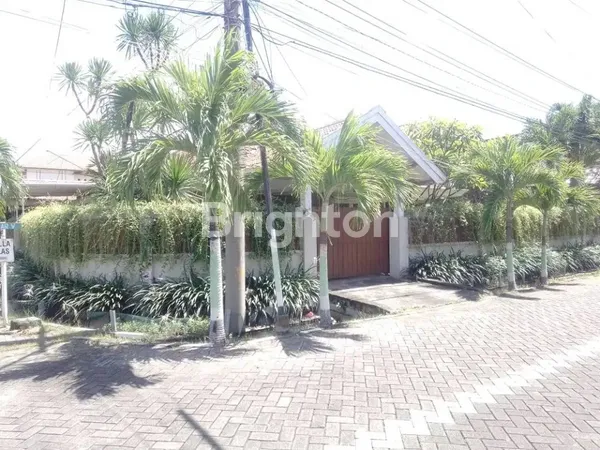 image RUMAH + KANTOR TROPIS ASRI TERAWAT DI MANYAR TURUN HARGA (2)