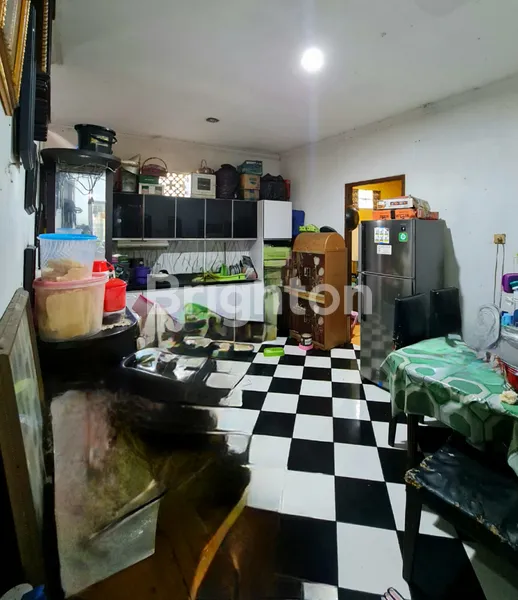 image RUMAH 253M2 DI MAWAR, BINTARO, PESANGGRAHAN, JAKARTA SELATAN, SHM (7)