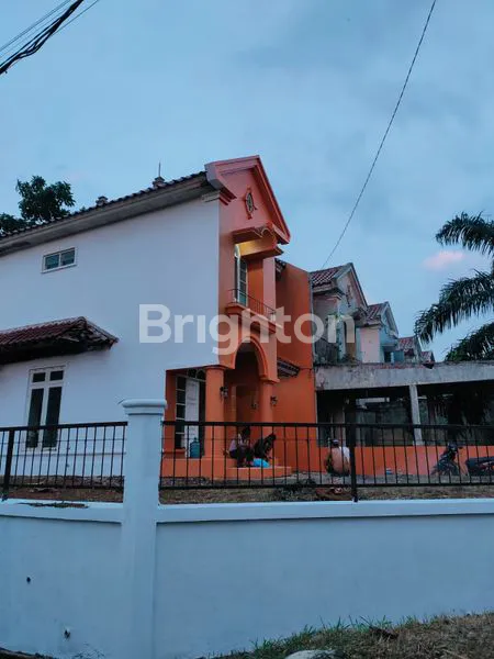 image RUMAH 2 LANTAI ELEGAN – SHM LUAS TANAH 236 M², DEKAT TOL DAN STASIUN (4)