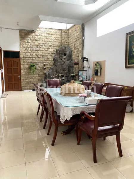 image RUMAH LUAS JALAN DI PANJAITAN (5)