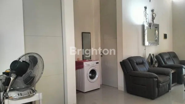 image RUMAH FURNISHED LENGKAP DI CITRA GRAND MUTIARA (7)