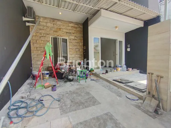 image RUMAH 2 LANTAI BABATAN PANTAI UTARA  (2)