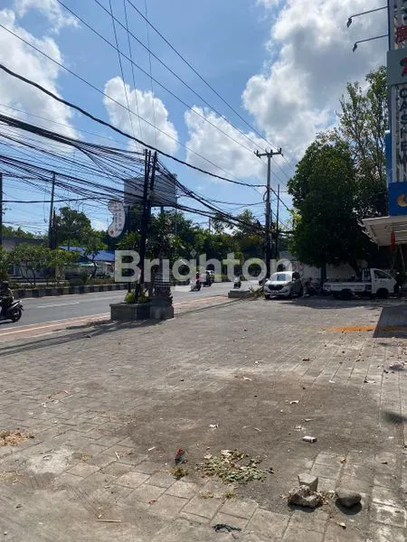 image RUKO TIGA LANTAI DI AREA PREMIUM JIMBARAN SIAP PAKAI (6)