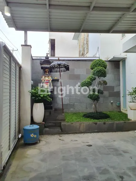 image RUMAH FULL FURNISH MODERN STYLE DI DALUNG DALAM KOMPLEK (3)