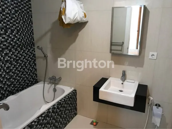 image APARTMENT THE VUE CIPUTRA WORLD (5)