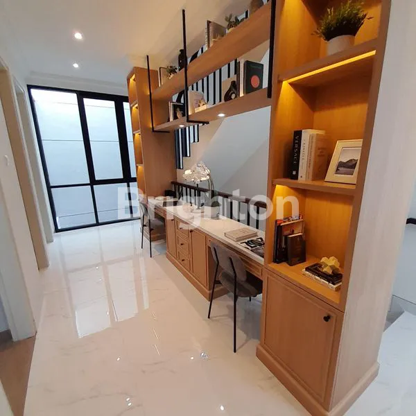 image NEW GRESS RUMAH @WHITE HOUSE EXTENTION DIAN ISTANA LEBAR 9, LIMITED UNIT (8)