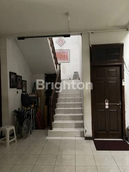 image RUMAH PREMIUM DI PONDOK JATI SIDOARJO (6)