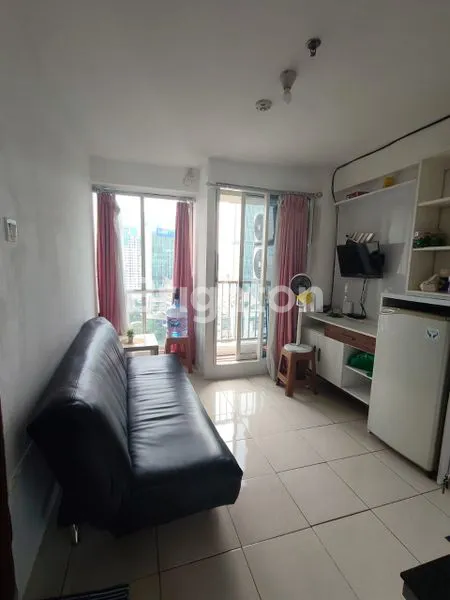 DIJUAL UNIT APARTEMEN TIFOLIA 2 BR DI KAYU PUTIH JAKARTA TIMUR. LANTAI TINGGI