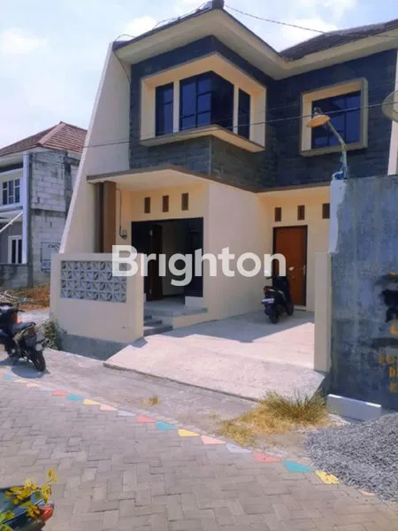 image RUMAH BARU GRESS DI PUSAT KOTA (1)