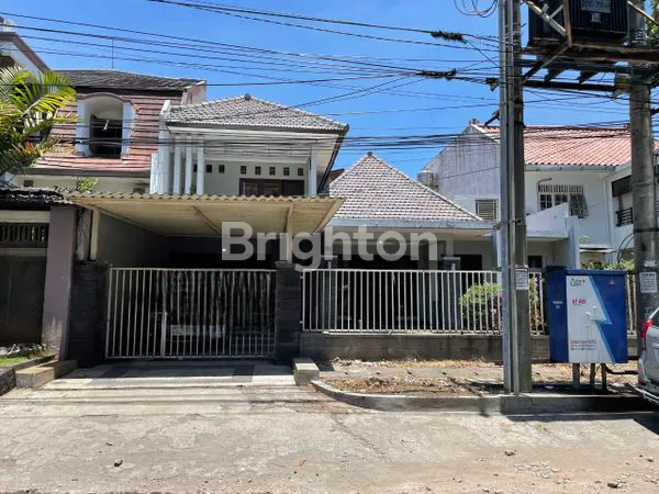 image RUMAH JL PORONG RAYA DARMO LOKASI STRATEGIS TENGAH KOTA  (1)