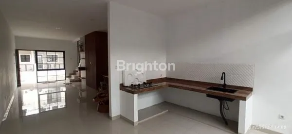 image RUMAH 2 LANTAI DI KBP, 3KT AKSES STRATEGIS (6)
