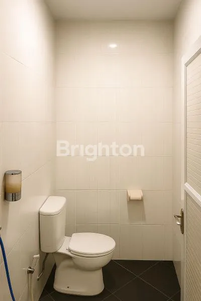 image RUMAH MEWAH 4KT DI TANGERANG LT 280M² (2)