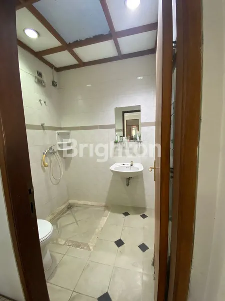 image DIJUAL RUMAH BABATAN PRATAMA AREA WIYUNG DEKAT RAYA MENGANTI TOL GUNUNGSARI PAKUWON MALL PTC SUPERMARKET HOKKY UNESA NATIONAL HOSPITAL SURABAYA (8)