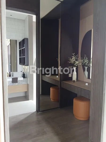 image KHIONE 3, ELYON  (7)