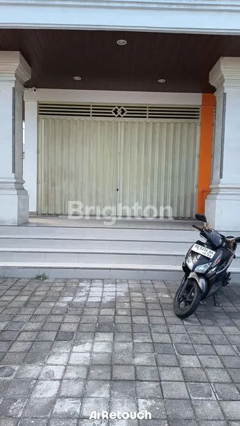 image RUKO STRATEGIS DI JL. PENARUNGAN, LT 300M² (3)