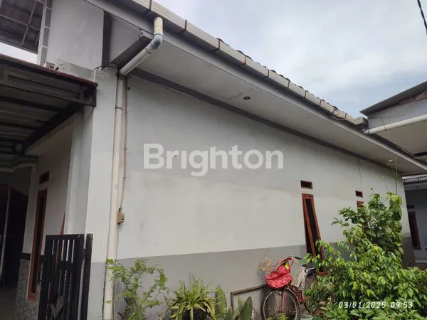 image RUMAH 2 UNIT + 5 KONTRAKAN DI BEKASI (8)