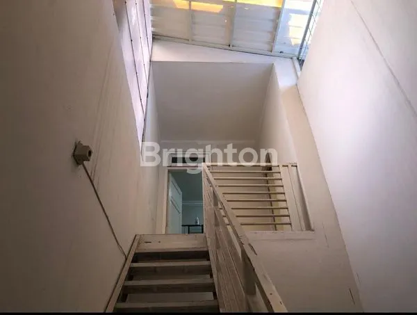 image RUMAH SIAP HUNI MULYOSARI TENGAH LOKASI STRATEGIS SURABAYA TIMUR (5)