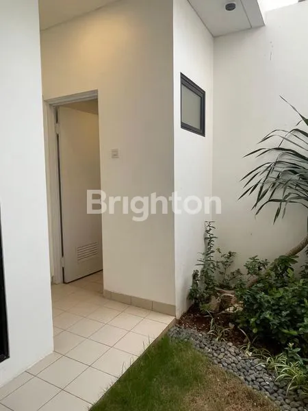 image HUNIAN MEWAH 2 LANTAI DI JAKARTA TIMUR (6)