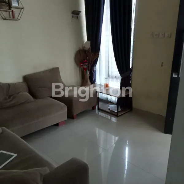 image METLAND CILEUNGSI DIJUAL RUMAH 2 LANTAI (5)