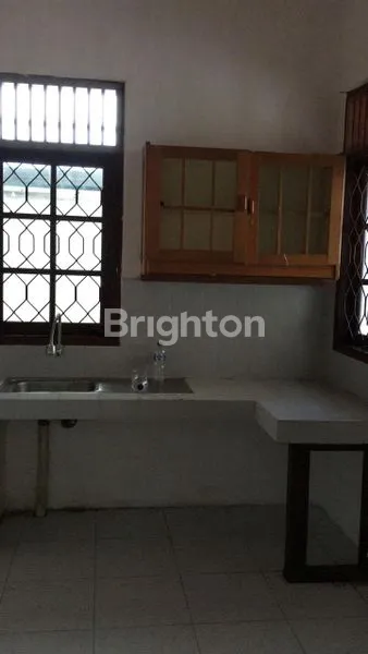 image RUMAH SEMI-FURNISHED DI BUKIT DAMAI INDAH (2)