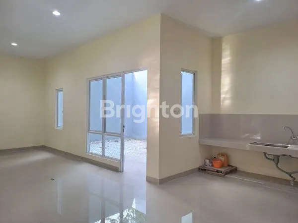 image HUNIAN STRATEGIS BSD, 5 KT & 2 CARPORT (3)