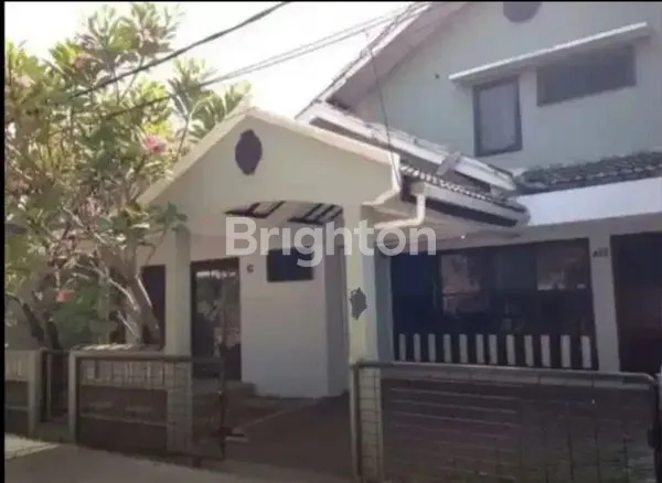 image RUMAH 2 LANTAI LOKASI STRATEGIS, DI KALIBATA JAKARTA SELATAN. (1)