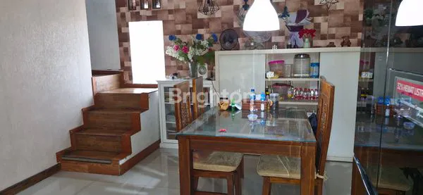 image RUMAH STRATEGIS SIAP HUNI TANPA RENOV (5)