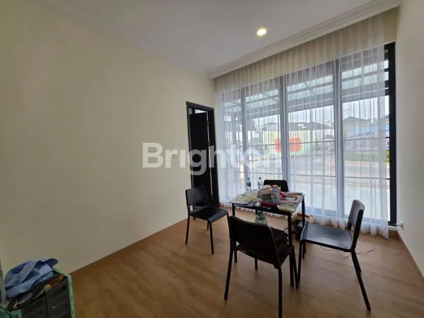 image RUMAH 2 LANTAI SIAP HUNI DI KAWASAN ELITE (2)