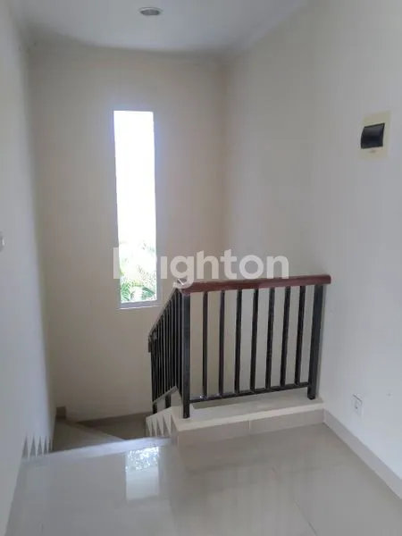 image RUMAH STRATEGIS GADING SERPONG 3KT LT99 NEGO (4)