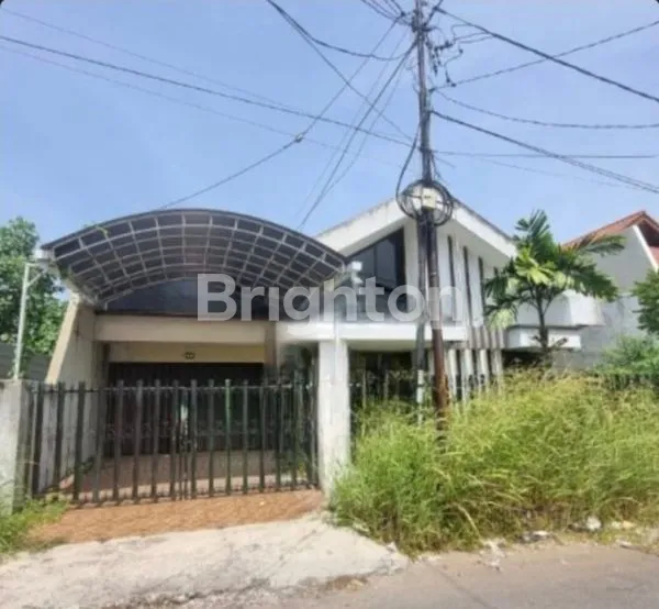 image HUNIAN 1 LANTAI LINGKUNGAN AMAN DAN NYAMAN COCOK UNTUK RUMAH TEMPAT TINGGAL DAN INVESTASI DEKAT MERR GALAXY MALL UNAIR ITS MANYAR KERTOADI PAKUWON CITY (1)