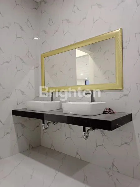 image GEDUNG DI JOHAR MENTENG (3)