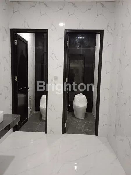 image GEDUNG DI JOHAR MENTENG (4)