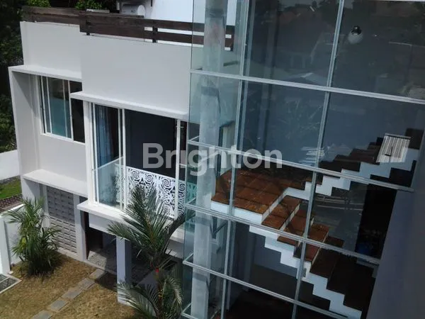 image RUMAH MEWAH 4KT 5KM LT 421M² DI PUPUK RAYA (6)