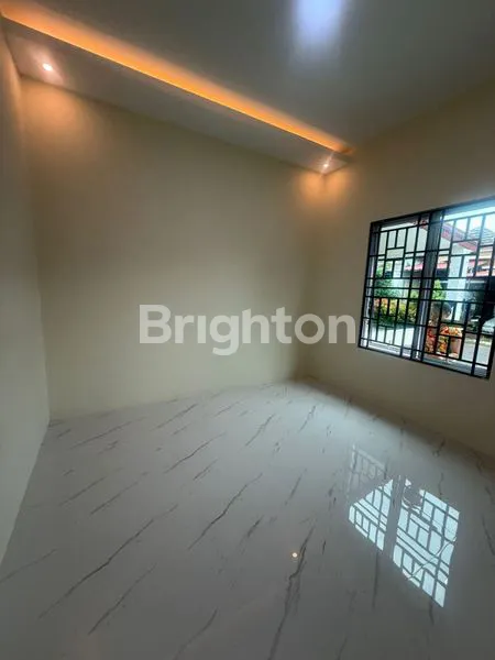 image HUNIAN ASRI DAN NYAMAN DI BEVERLY PARK (4)