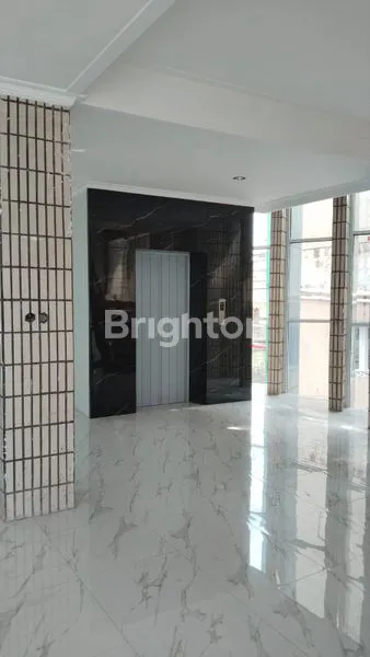 image DIJUAL GEDUNG 5 LANTAI + BASEMENT - JL. DR. SETIA BUDHI, PEKANBARU (3)