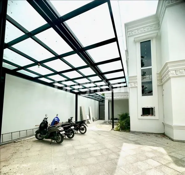 image JUAL / SEWA. KOMPLEK TASBIH 2. RING ROAD ( BELAKANG FOCAL POINT ) ADA KOLAM RENANG DALAM RUMAH. POSISI HOOK. LEBAR 17 METER (2)