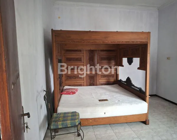 image RUMAH HOOK DI PERUMAHAN KARANGPLOSO (8)