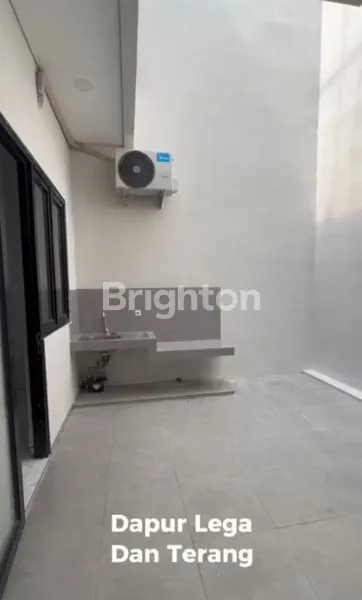 image RUMAH MINIMALIS MODERN 2 LANTAI MURAHH RAYA KUTISARI INDAH UTARA (5)