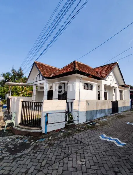image RUMAH HOOK SIAP HUNI DI SAWOJAJAR MALANG (1)
