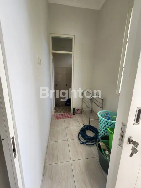 image DIJUAL RUMAH HOOK CANTIK 2 LANTAI – LOKASI STRATEGIS (8)