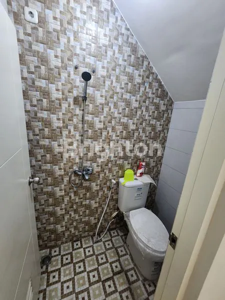 image DIJUAL RUMAH HOOK CANTIK 2 LANTAI – LOKASI STRATEGIS (5)