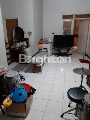 image RUMAH 2 LANTAI, SIAP HUNI !! LOKASI STRATEGISS DEKAT BANDARA JUANDA (1)
